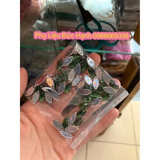 (Phụ liệu may mặc) Đá khâu may quần áo