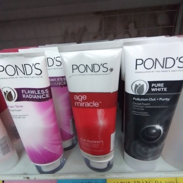 Sữa rửa mặt Pond's cao cấp 100g