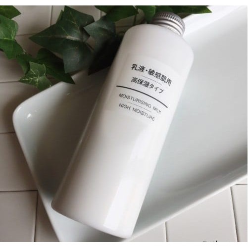 Sữa dưỡng ẩm cao Muji Moisturising Milk High Moisture