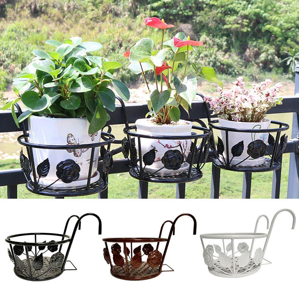 Giá Sắt Treo Chậu Hoa Trang Trí Ban Công