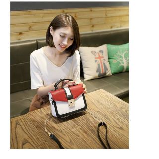 Túi đeo chéo dạng hộp