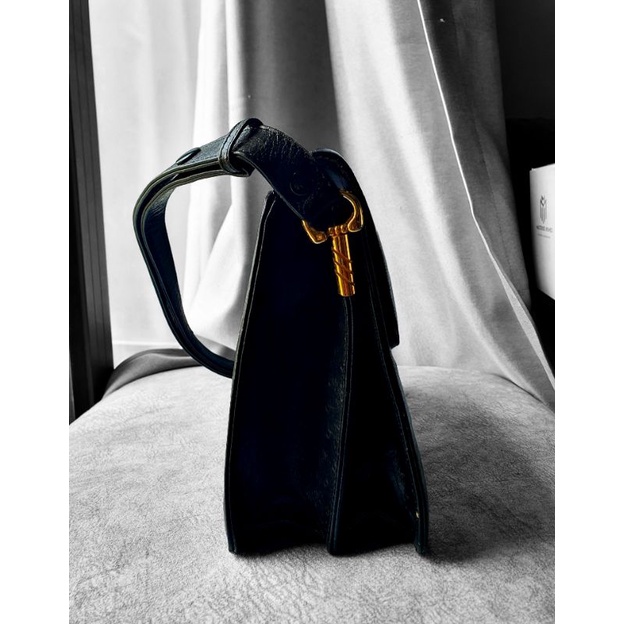 Túi da điểu form hộp hiệu Kerry Brook