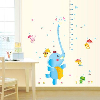 Decal dán tường Thước đo voi phun nước 2 - DTD019