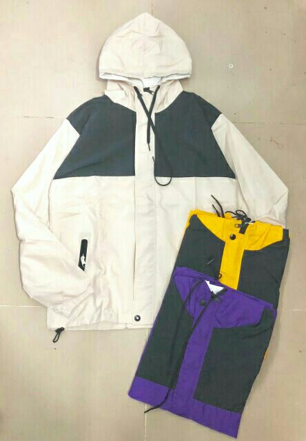 [Giá siêu rẻ] Áo khoác dù form rộng unisex phối vai | BigBuy360 - bigbuy360.vn