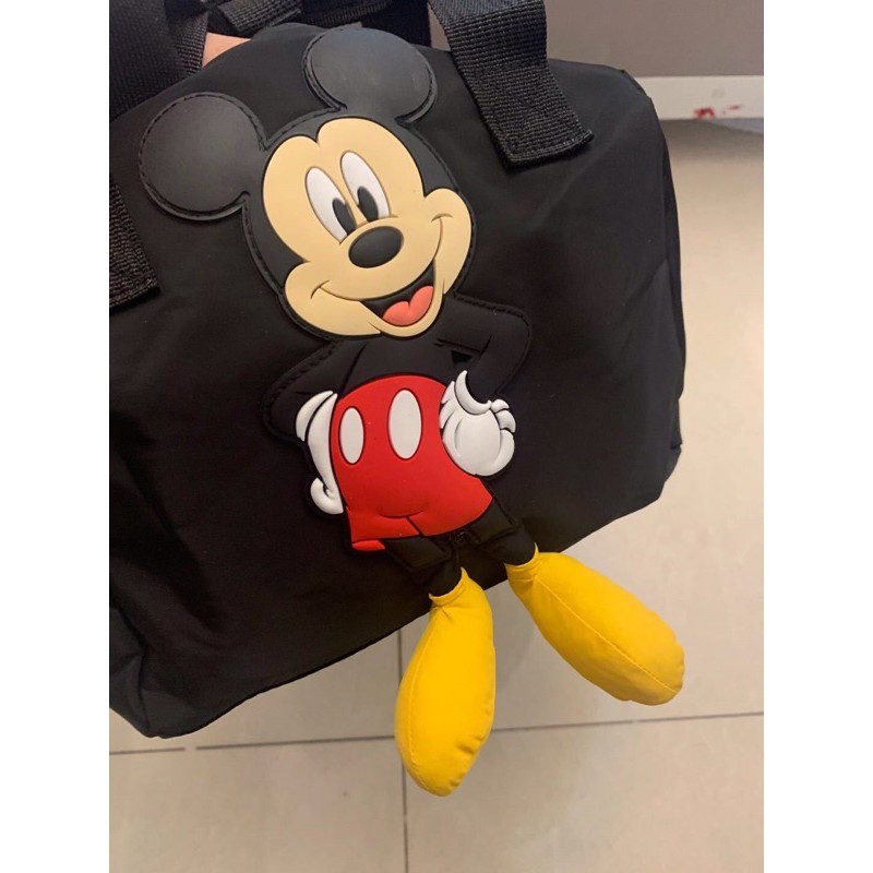 Balo Xuất Dư Cho Bé Hình Mickey Nhẹ Đựng Nhiều Đồ