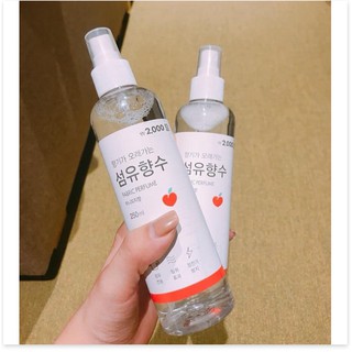 Xịt Thơm Quần Áo Fabric Perfume Daiso 250ml