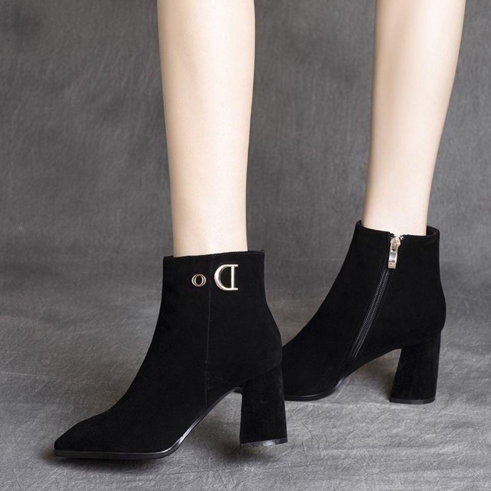 Giày Bốt Da Lộn Gót Dày Màu Đen Thời Trang Xuân Thu Cho Nữ