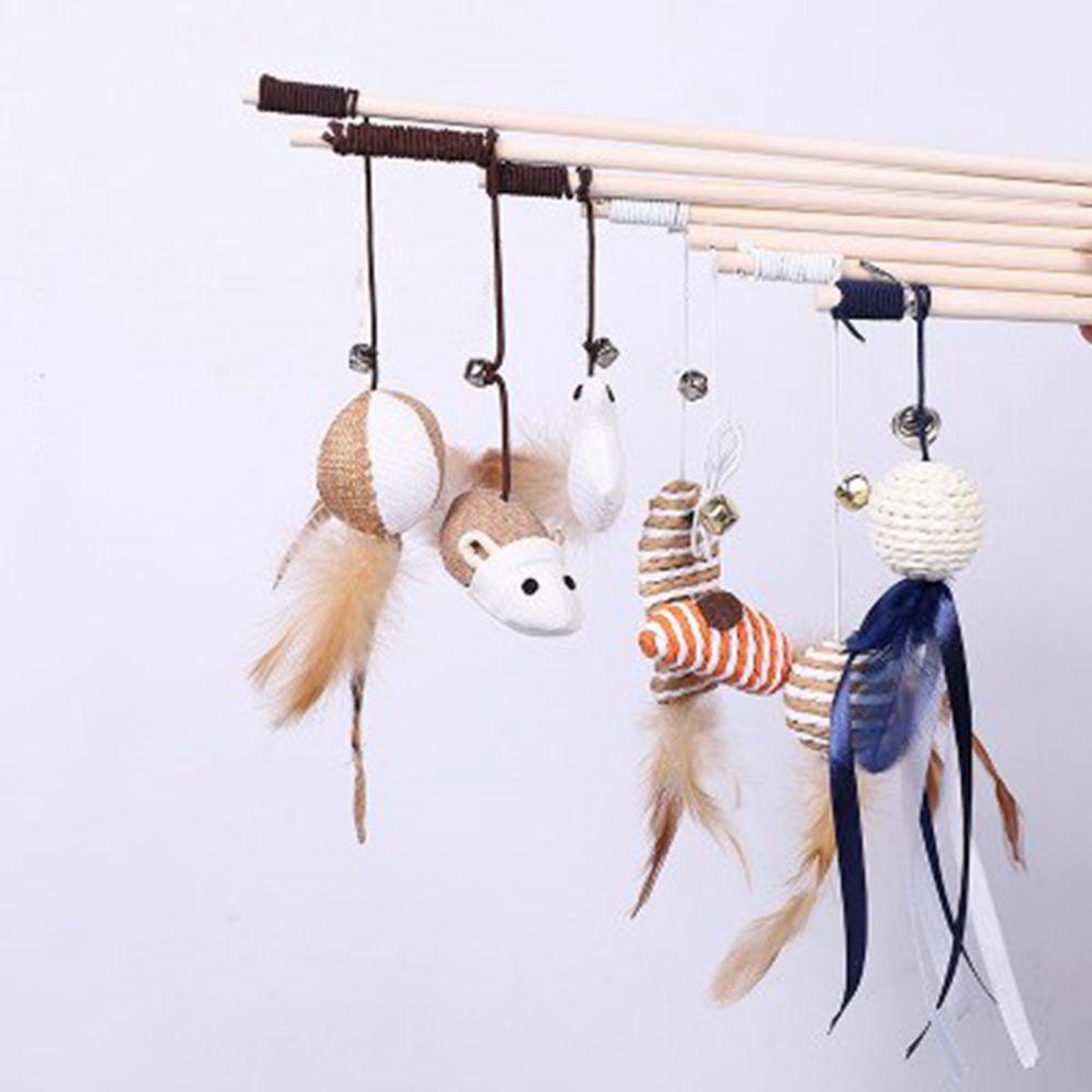 Cần Câu Gỗ Họa Tiết Hoạt Hình Có Chuông Nhỏ Cho Mèo Cưng