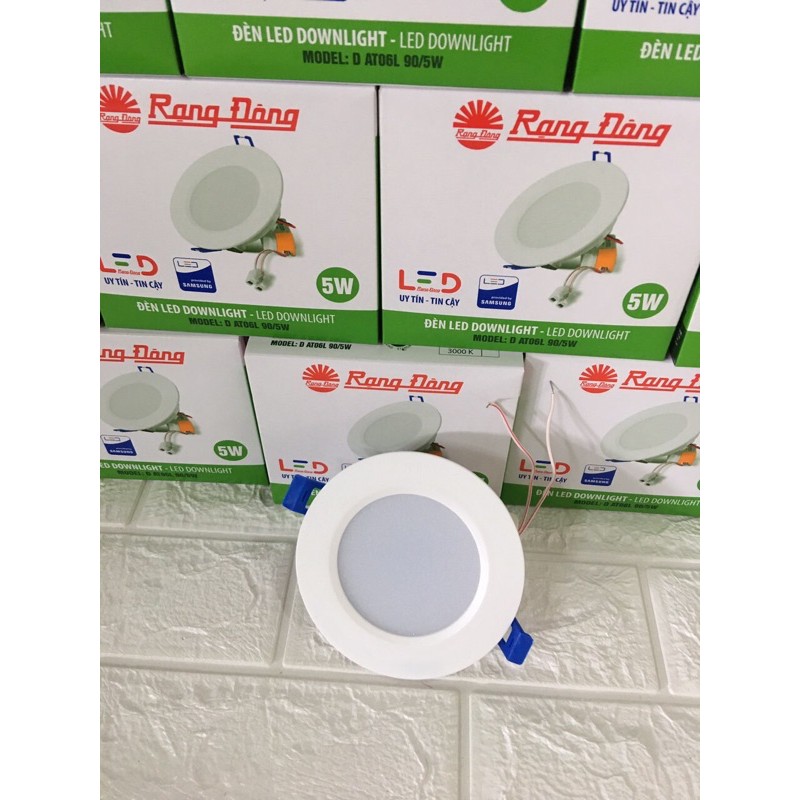 Đèn led âm trần rạng đông