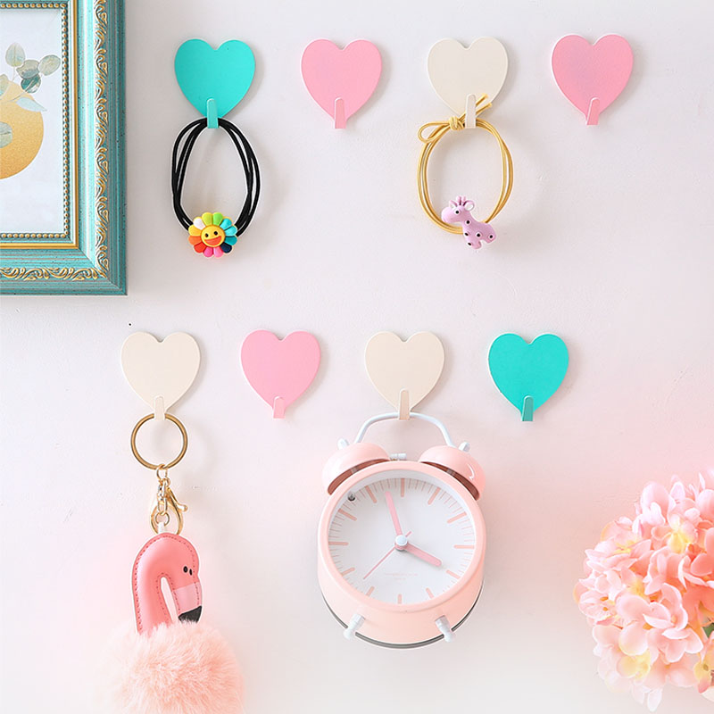 Móc Treo Đồ Dán Tường Bằng Kim Loại Hình Trái Tim