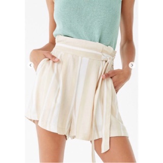 Quần short F21 hoạ tiết sọc cột nơ nhẹ nhàng