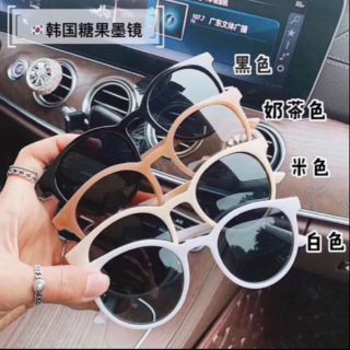 Kính đi biển hot