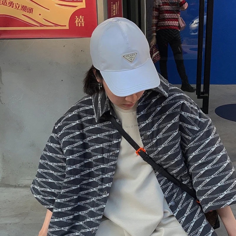 Mũ lưỡi trai in Logo Prada phong cách Unisex hợp thời trang