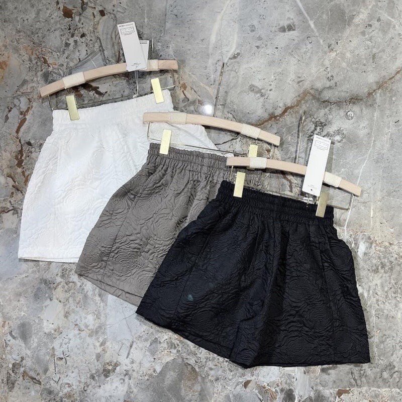 Quần sooc nữ xốp phồng