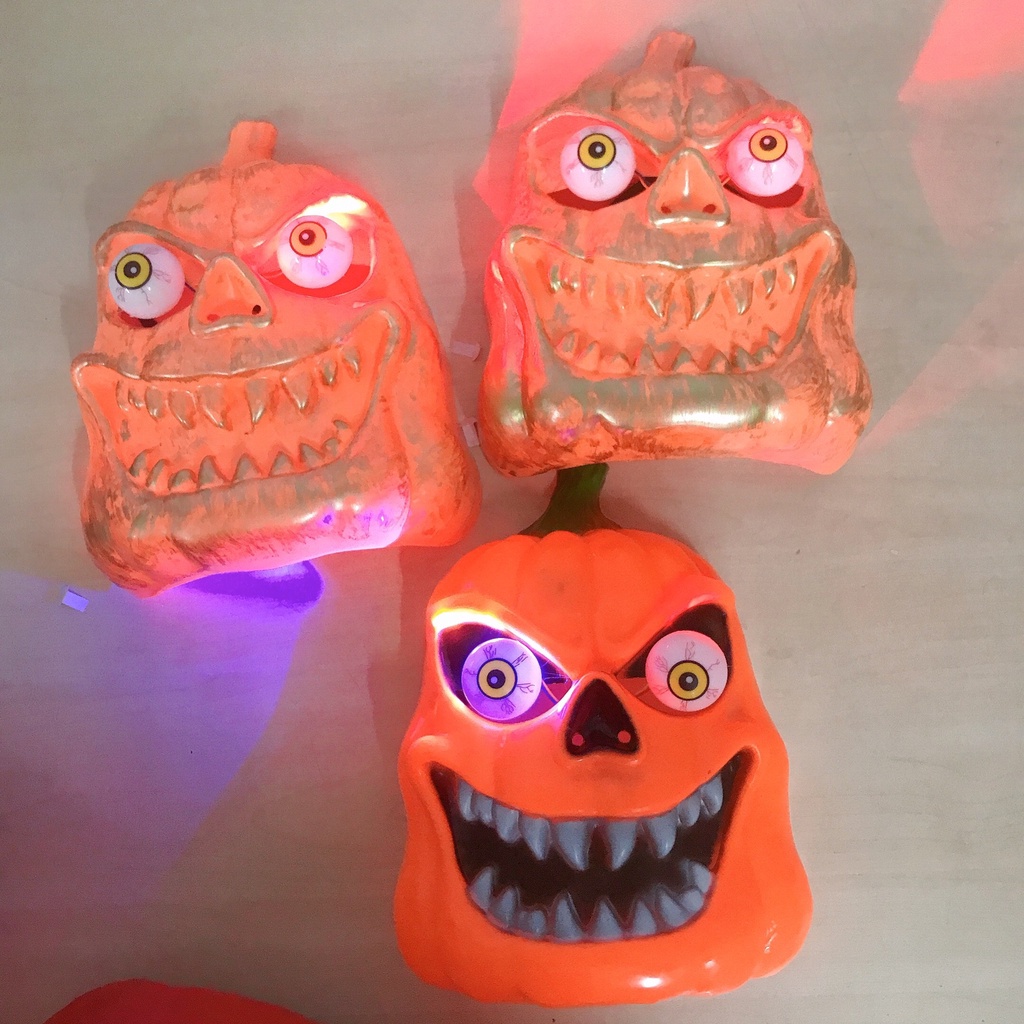 Mặt nạ hóa trang bí ngô mắt lồi có đèn được tặng kèm pin - Mặt nạ halloween trái bí ngô phát sáng - VPP Gấu Bông baby
