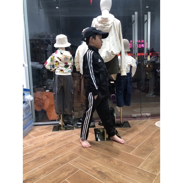 BỘ THỂ THAO ADIDAS HÀNG XUẤT XỊN