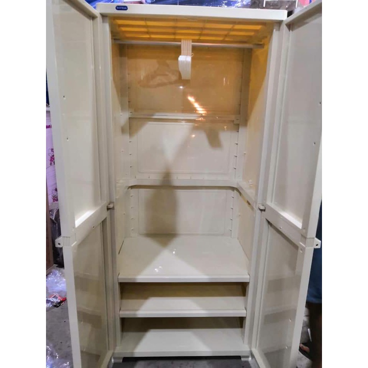 Thanh lý 1 Sét 5 móc nhựa siêu dày của DUY TÂN (móc kèm tủ treo của cty Duy Tân)