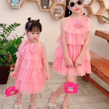 Đầm bé gái Momonkid cổ yếm tầng hoa trà