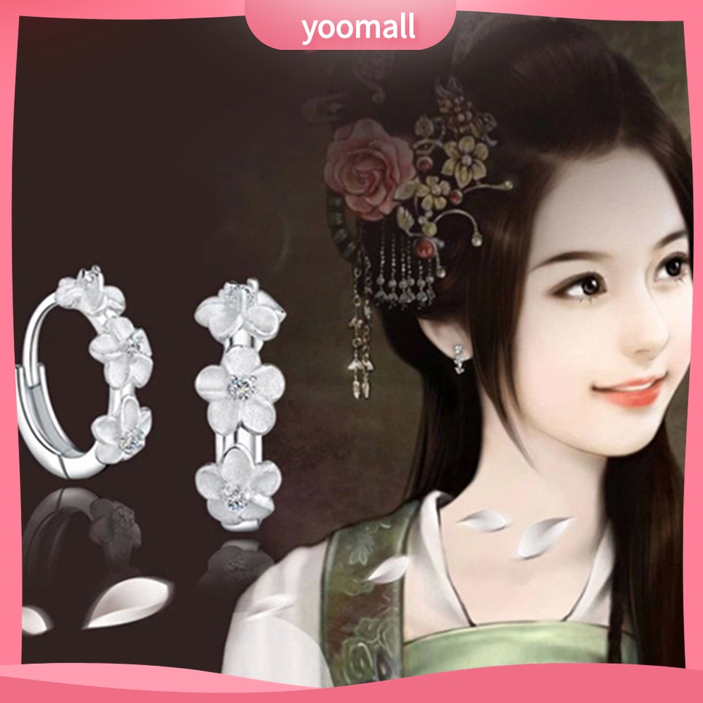 Đôi khuyên tai tròn đính đá giả hình bông hoa thời trang thanh lịch cho nữ