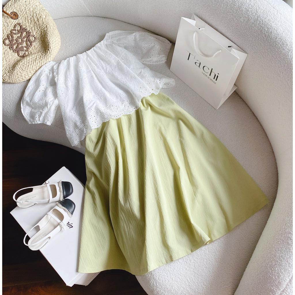 SET ÁO XÔ ĐỤC LỖ BẸT VAI + CHÂN VÁY MIDI XANH BƠ (TH)
