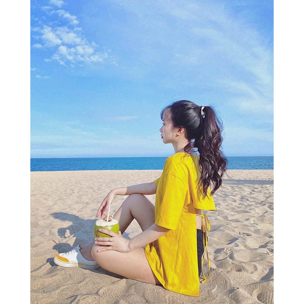 ÁO Thun Sẻ lưng Cách Điệu