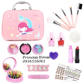 Vali trang điểm cực xịn, an toàn dành cho các nàng công chúa