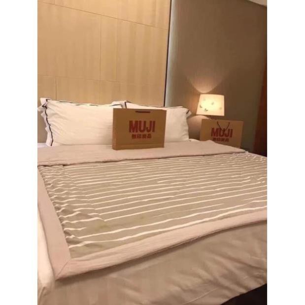 Chăn MUJI ( chăn điều hoà xuất nhật ) kẻ nhỏ ( 2m x 2m3) $