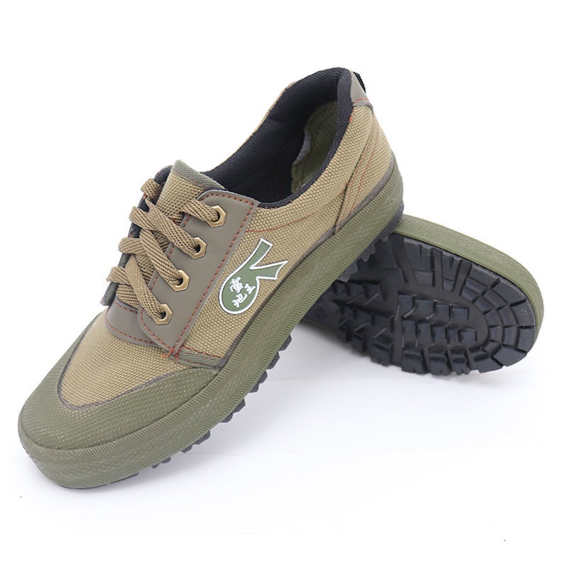 Giày bảo hộ lao động chống trượt thoáng khí họa tiết rằn ri cho nam