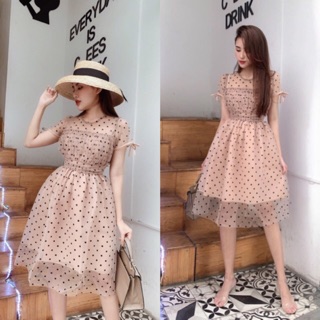 Váy chấm bi xoè 2 lớp tay nơ siêu xinh( kèm ảnh thật) màu be tôn da sáng