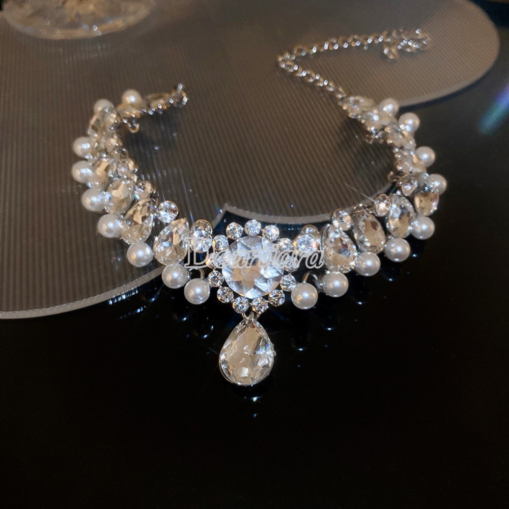 Vòng Cổ Choker Đính Hạt Giả Ngọc Trai Và Hoa Giọt Nước Cao Cấp Sang Trọng