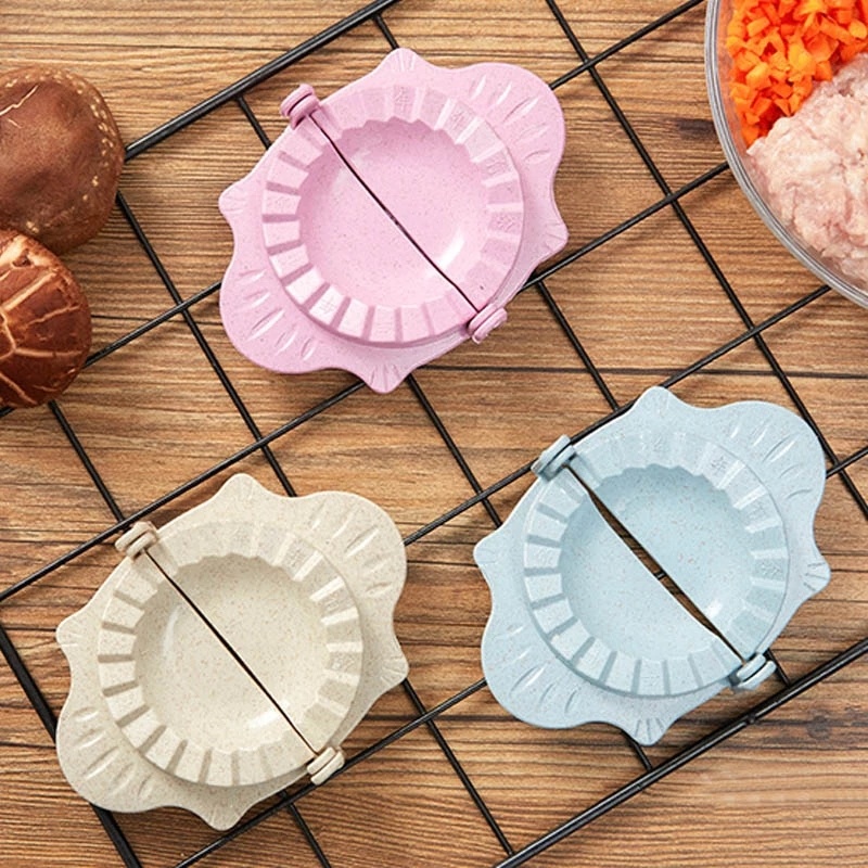 Dụng Cụ Làm Bánh Xếp Tiện Lợi
