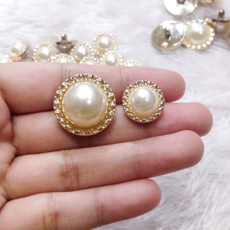 Cúc áo dạ hạt trai viền vàng nút khoác tweed kem đính kết trang phục nhiều size