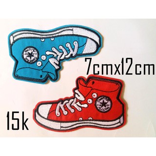Sticker vải hình giầy converse cổ cao 031
