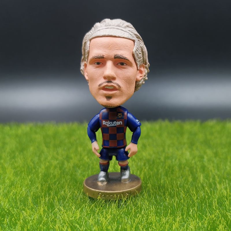Mô hình nhân vật Ronaldinho Suarez Eto'o Iniesta Souvenir trong Barcelona