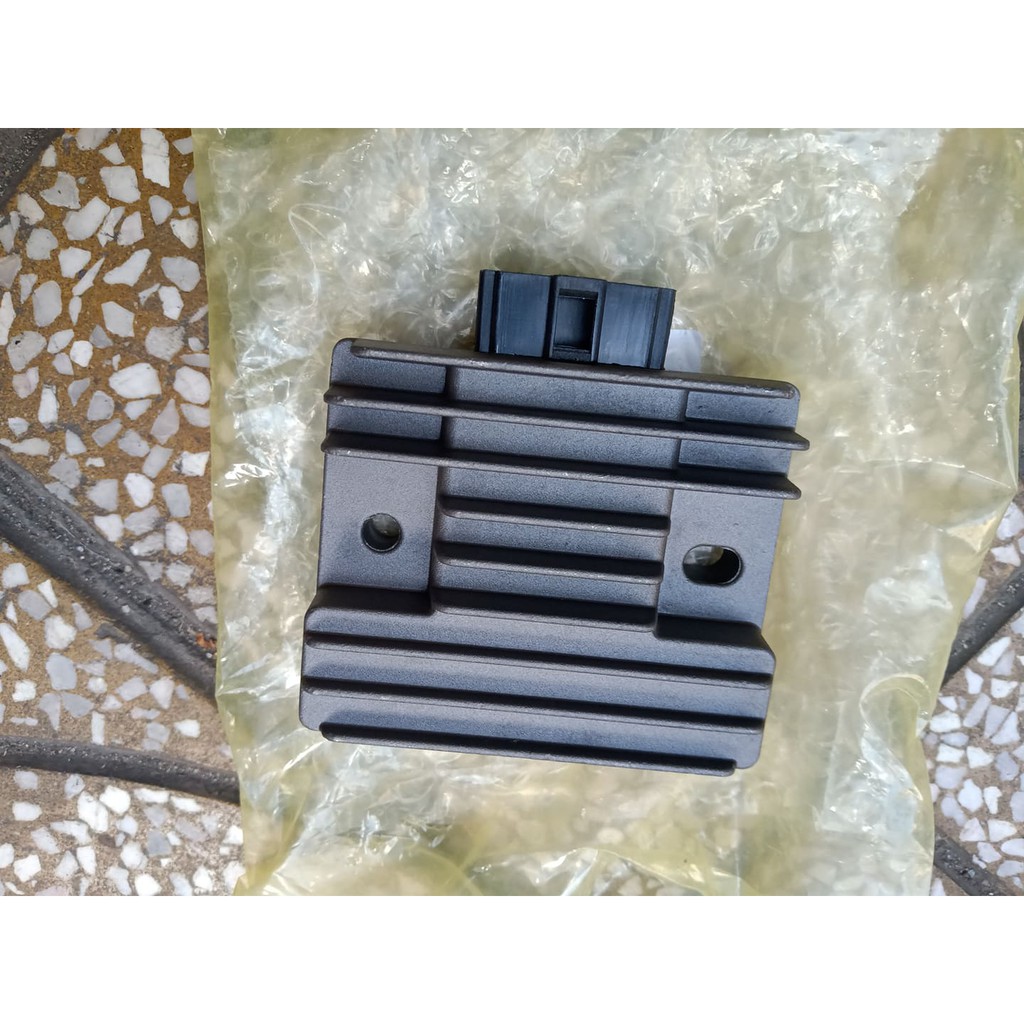 Sạc xe Grande Yamaha