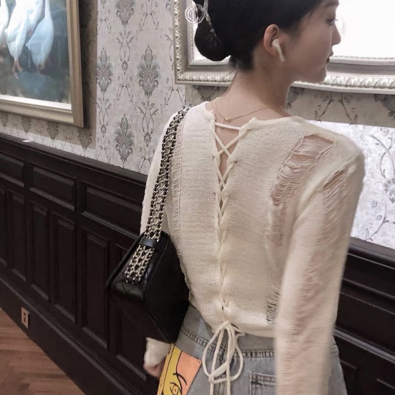 ÁO LEN MỎNG RÁCH ĐI BIỂN MẶC KÈM BIKINI CHIC GIRL