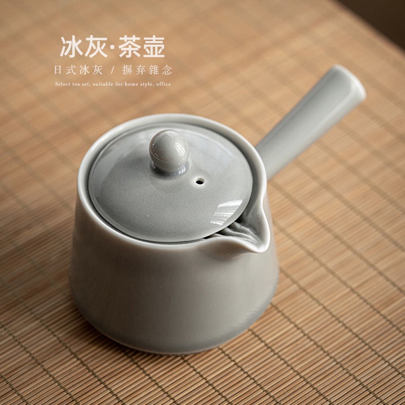 Ấm Trà Bằng Sứ Handmade Phong Cách Nhật Bản
