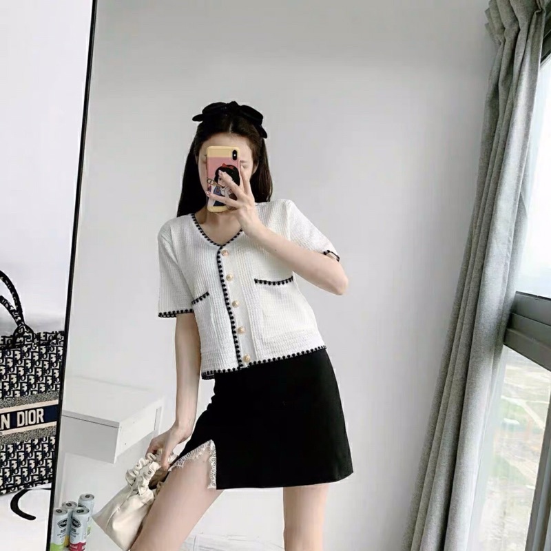 Áo Croptop Dệt Kim 💝 𝑃𝐻𝑂𝑁𝐺 𝐶𝐴́𝐶𝐻 𝐻𝐴̀𝑁 𝑄𝑈𝑂̂́𝐶 𝑋𝐼𝑁𝐻 𝑋𝐴̆́𝑁 💝 Áo Tay Lỡ Cadigan Cổ Tim Ulzzang 💖 | BigBuy360 - bigbuy360.vn