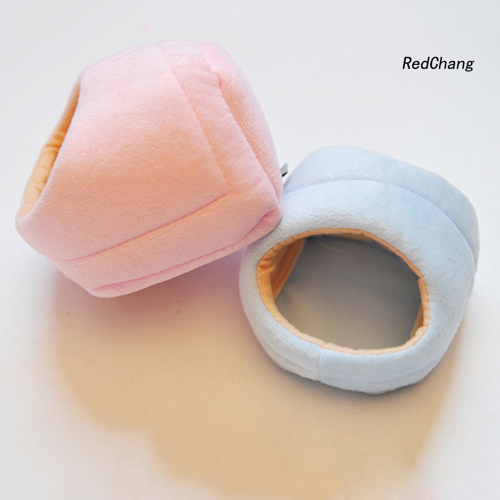 Nhà cho thú cưng hình chiếc dép đi trong nhà