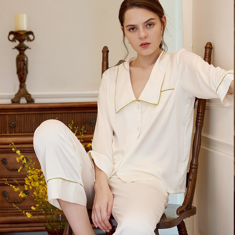 PIJAMA LỤA- Mã C18