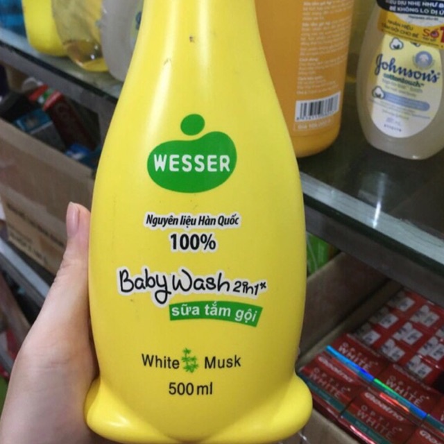 Sữa Tắm Gội Wesser 2in1 Hương Cỏ Xạ Hương (500ml) - Xanh Lá