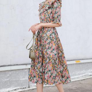 Đầm chiffon hoạ tiết hoa
