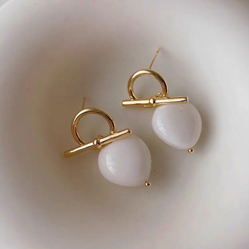 PALETTE: Khuyên tai [P0171]