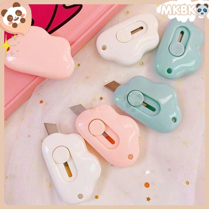 🐼 MKBK 🐼  Dao tiện ích dao mini Dao Rọc Giấy Bỏ Túi Mini móc khoá Đám Mây cute anime In Họa Tiết Hoạt Hình chất lượng cao Tiện Lợi Cuộn Rút dụng cụ mở thùng carton trang trí di động