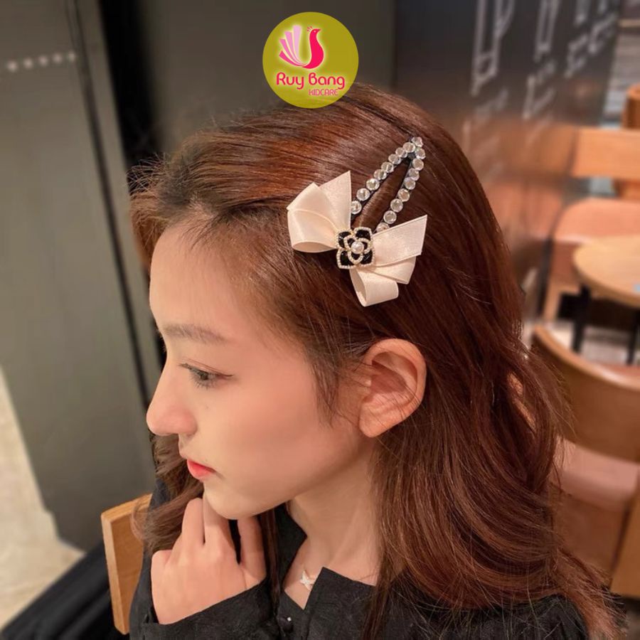 Charm đá hoa cha.nel dùng làm nơ kẹp, bờm...