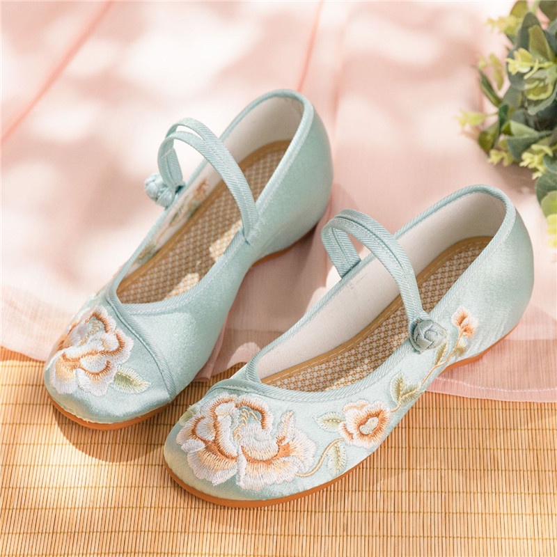2023Giày Vải Satin Gót Thấp Thêu Họa Tiết Phong Cách Trung Hoa Cổ Điển Thời Trang Xuân Thu Cho Nữ