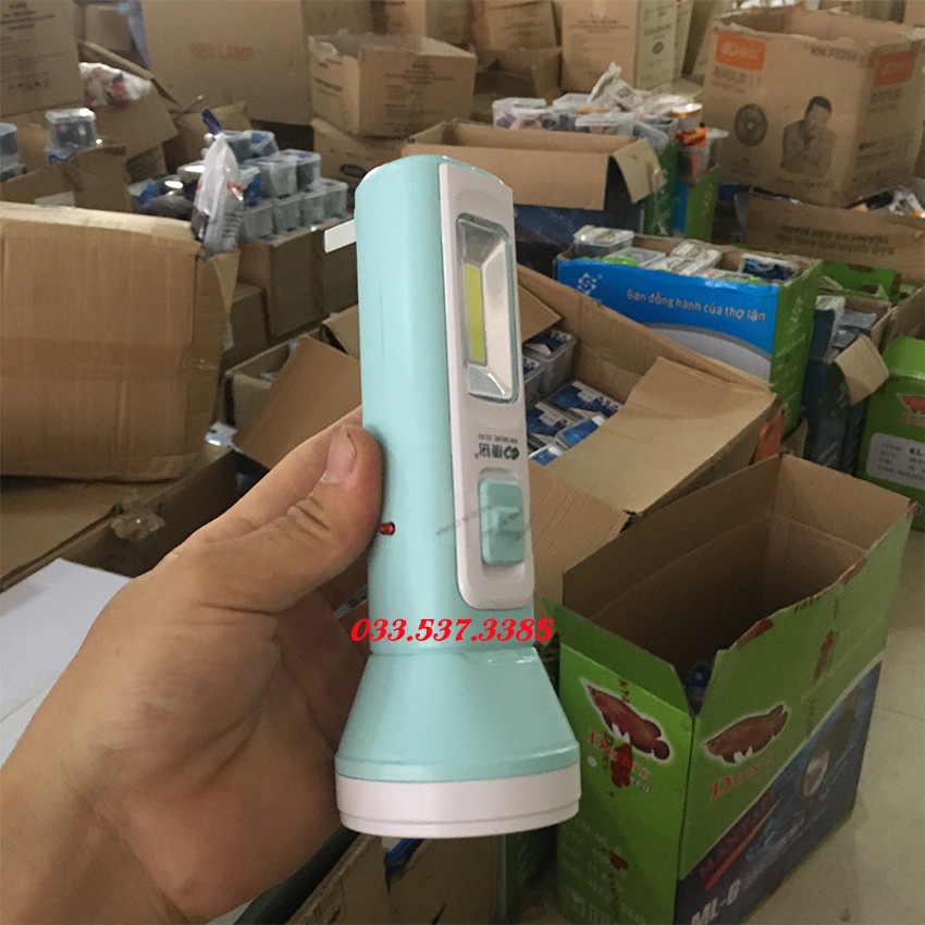 Đèn dự phòng cúp điện, đèn pin tích điện KM 8918 công suất 5W