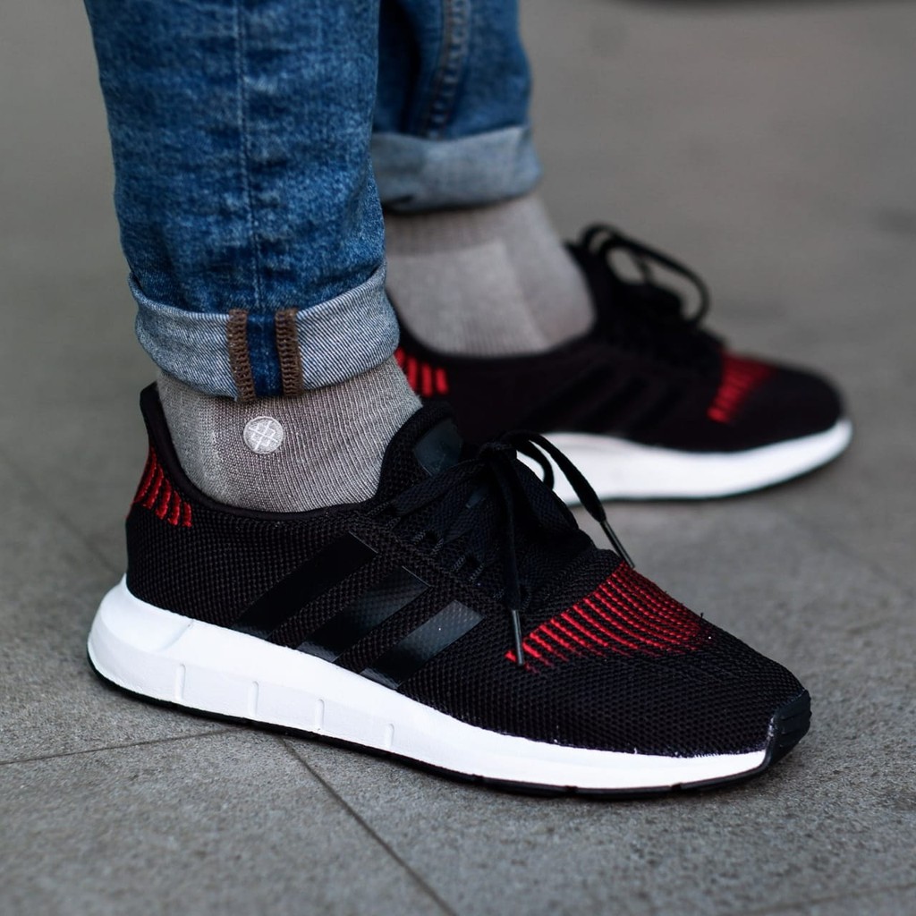 Giày Thể Thao Adidas Swift Run Chính Hãng Cá Tính