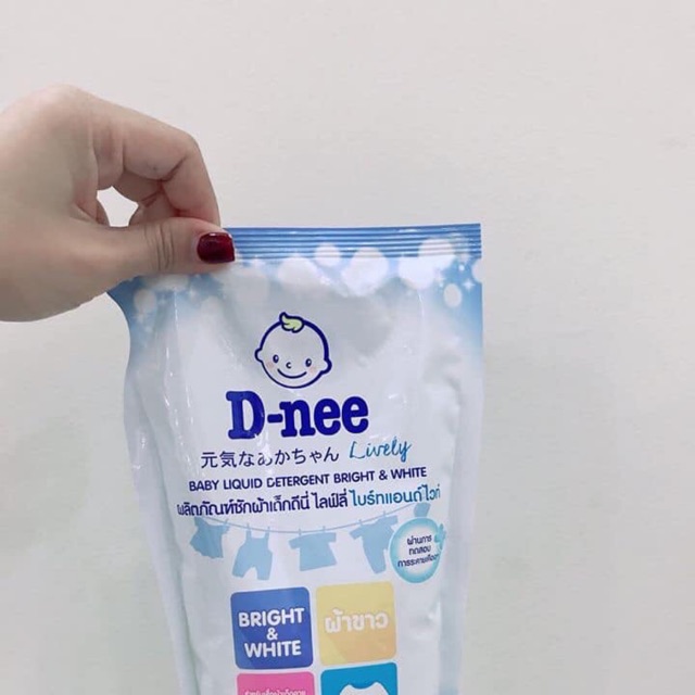 Nước giặt xả Thái Lan