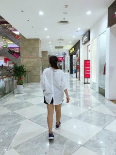 Áo sơ mi Oversize cổ V nút sau (mới)